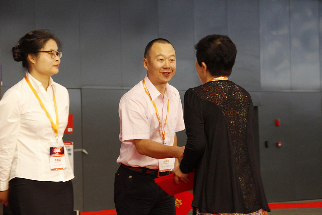 中安消物聯榮膺“安防產品行業(yè)杰出品牌”、“創(chuàng)新產品、技術”兩項大獎